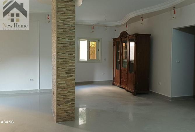 8406389 - Property Image 3