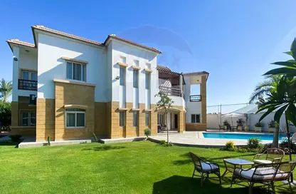 فيلا - 5 غرف نوم - 5 حمامات للايجار في شارع مازن - كينج مريوط - حي العامرية - الاسكندرية