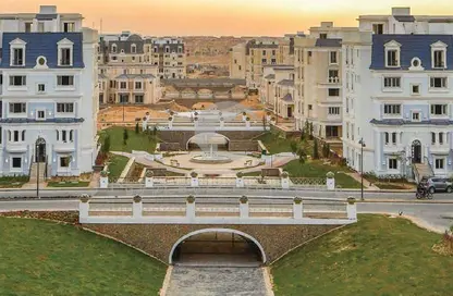 Apartment - 3 Bedrooms - 3 Bathrooms for sale in Mountain View iCity - 5th Settlement Compounds - The 5th Settlement - New Cairo City - Cairo