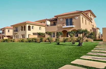 Villa - 4 Bedrooms - 3 Bathrooms for sale in Hyde Park - 5th Settlement Compounds - The 5th Settlement - New Cairo City - Cairo