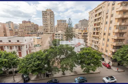 Apartment - 3 Bedrooms - 3 Bathrooms for sale in Abo Qir St. - Glim - Hay Sharq - Alexandria