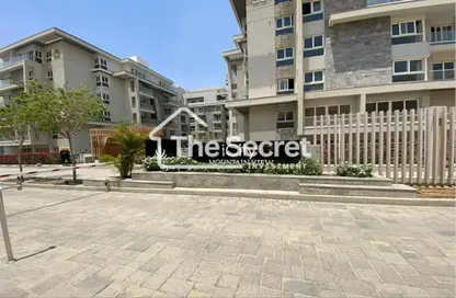 Apartment - 3 Bedrooms - 3 Bathrooms for sale in Mountain View iCity - 5th Settlement Compounds - The 5th Settlement - New Cairo City - Cairo