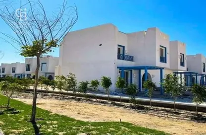 Chalet - 2 Bedrooms - 2 Bathrooms for sale in Mountain View - Ras Al Hekma - North Coast