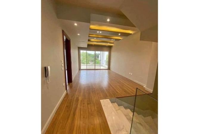 8226695 - Property Image 2