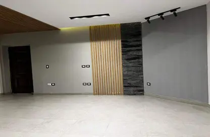 (بنتهاوس  (روف - 3 غرف نوم - 3 حمامات للايجار في ماونتن فيو هايد بارك - كمبوندات التجمع الخامس - التجمع الخامس - مدينة القاهرة الجديدة - القاهرة