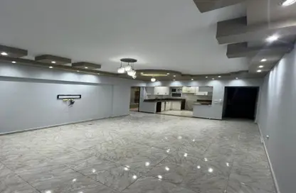 Apartment - 2 Bedrooms - 1 Bathroom for sale in El Rehab Extension - Al Rehab - New Cairo City - Cairo