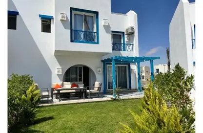 Chalet - 2 Bedrooms - 2 Bathrooms for sale in Mountain View - Ras Al Hekma - North Coast