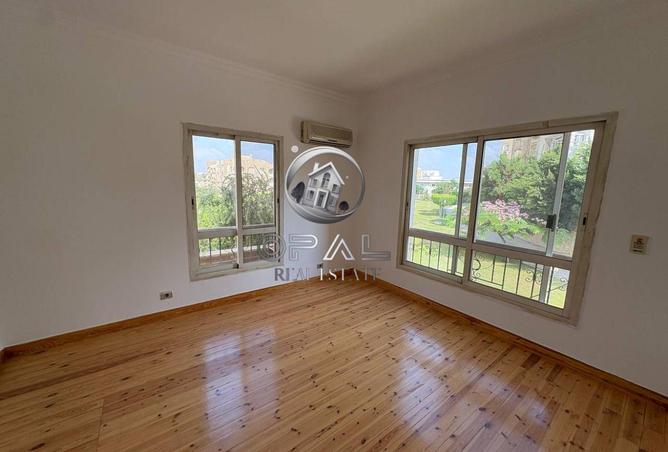 8206405 - Property Main Image