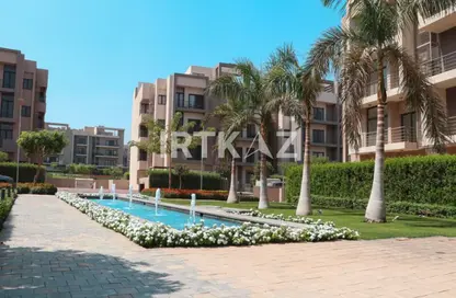 Apartment - 3 Bedrooms - 3 Bathrooms for sale in Moon Residences - Fifth Square - The 5th Settlement - New Cairo City - Cairo