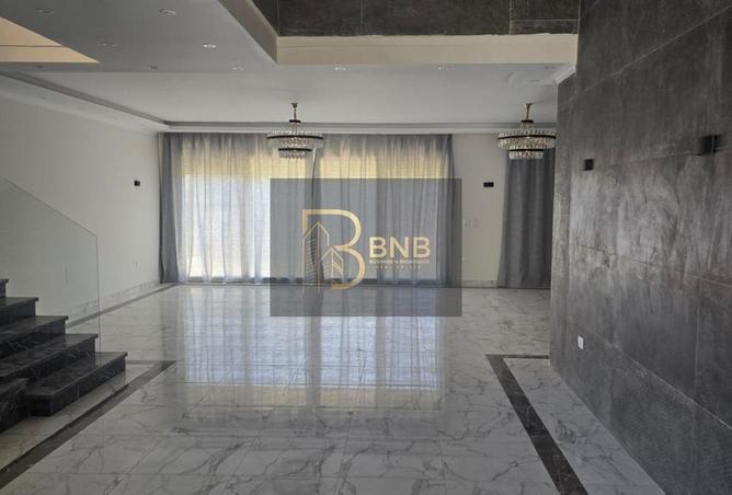 8213527 - Property Image 2