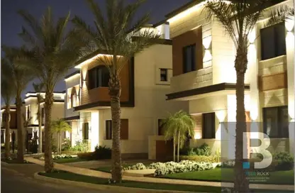 Townhouse - 5 Bedrooms - 5 Bathrooms for sale in Azzar - 5th Settlement Compounds - The 5th Settlement - New Cairo City - Cairo