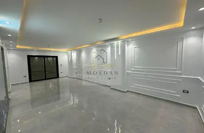 شقة - 3 غرف نوم - 2 حمامات للايجار في الشطر الثامن - زهراء المعادي - حي المعادي - القاهرة