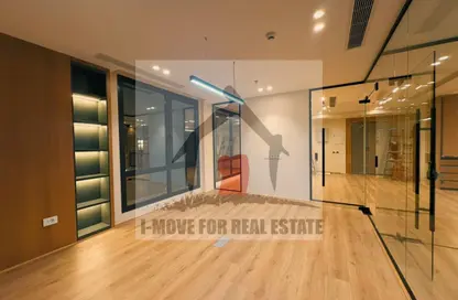 مساحات مكتبية - استوديو - 1 حمام للايجار في اركان بلازا - محور 26 يوليو - الشيخ زايد - الجيزة