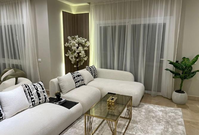 8200125 - Property Image 3