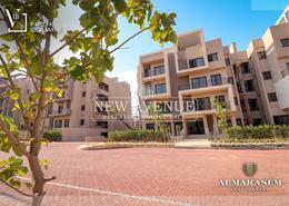 Townhouse - 4 bedrooms - 3 bathrooms for للبيع in Fifth Square - North Investors Area - New Cairo City - Cairo