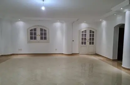 دوبلكس - 3 غرف نوم - 4 حمامات للايجار في المنطقة ز - حى جنوب الاكايمية - مدينة القاهرة الجديدة - القاهرة