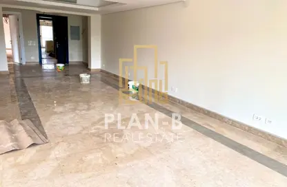 شقة - 2 غرف نوم - 3 حمامات للايجار في نيو جيزة - طريق مصر اسكندرية الصحراوي - مدينة 6 أكتوبر - الجيزة شقة - 2 غرف نوم - 3 حمامات للايجار في نيو جيزة - طريق مصر اسكندرية الصحراوي - مدينة 6 أكتوبر - الجيزة