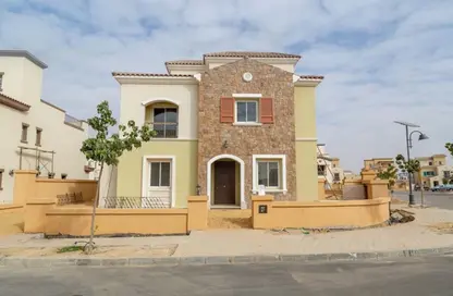 Villa - 4 Bedrooms - 4 Bathrooms for sale in Mivida - 5th Settlement Compounds - The 5th Settlement - New Cairo City - Cairo