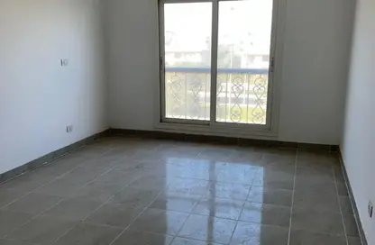 Apartment - 3 Bedrooms - 2 Bathrooms for rent in Al Rehab - New Cairo City - Cairo