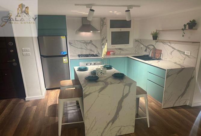 8008272 - Property Image 2