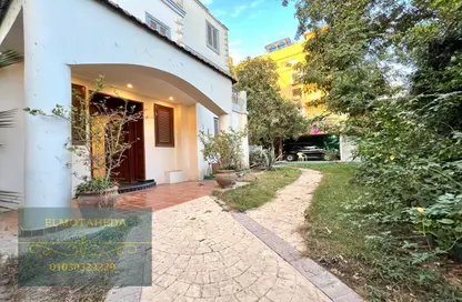 Villa - 6 Bedrooms - 5 Bathrooms for sale in Sarayat Al Maadi - Hay El Maadi - Cairo