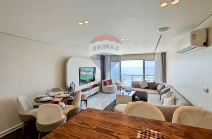 Apartment - 3 Bedrooms - 3 Bathrooms for rent in Al Geish Road - Glim - Hay Sharq - Alexandria