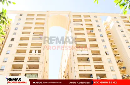 شقة - 3 غرف نوم - 3 حمامات للبيع في شارع البرت الاول - سموحة - حي شرق - الاسكندرية