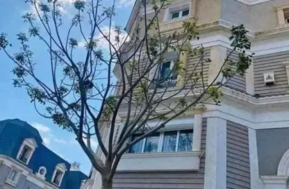 أي فيلا - 4 غرف نوم - 5 حمامات للبيع في ماونتن فيو اكتوبر بارك - الحي السادس - مدينة 6 أكتوبر - الجيزة