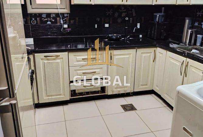 8079428 - Property Image 2