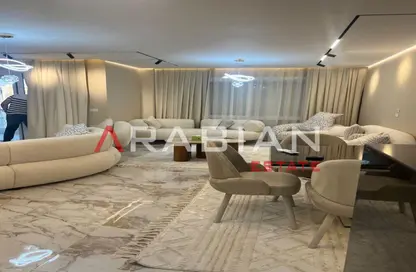 iVilla - 3 Bedrooms - 3 Bathrooms for sale in Mountain View iCity - 5th Settlement Compounds - The 5th Settlement - New Cairo City - Cairo