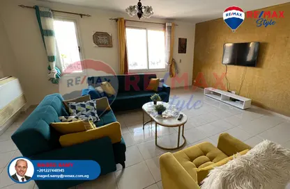Apartment - 3 Bedrooms - 3 Bathrooms for rent in Omar Ibn Al Khattab St. - Rehab City Forth Phase - Al Rehab - New Cairo City - Cairo