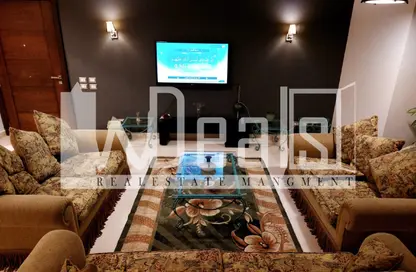 Apartment - 2 Bedrooms - 2 Bathrooms for rent in Palm Hills Village Gate - South Investors Area - New Cairo City - Cairo