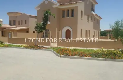 Villa - 3 Bedrooms - 4 Bathrooms for sale in Hyde Park - New Cairo City - Cairo