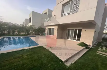 فيلا - 5 غرف نوم - 4 حمامات للايجار في اتريو - كمبوندات الشيخ زايد - الشيخ زايد - الجيزة