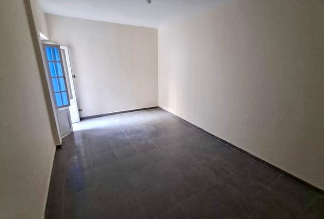 8184421 - Property Image 2