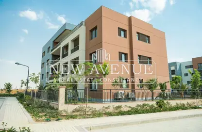 Apartment - 3 Bedrooms - 3 Bathrooms for sale in District 5 - 5th Settlement Compounds - The 5th Settlement - New Cairo City - Cairo