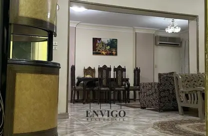 شقة - 4 غرف نوم - 2 حمامات للبيع في ارض الجولف - مصر الجديدة - القاهرة
