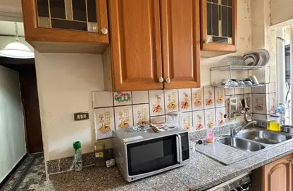 شقة - 2 غرف نوم - 1 حمام للبيع في شارع المؤيد - المنطقة الأولى - مدينة نصر - القاهرة