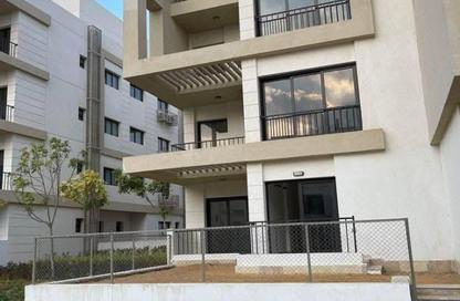 Apartment - 3 Bedrooms - 2 Bathrooms for sale in Moon Residences - Fifth Square - The 5th Settlement - New Cairo City - Cairo