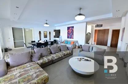 Villa - 5 Bedrooms - 7 Bathrooms for sale in Hacienda Bay - Sidi Abdel Rahman - North Coast