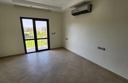 شقة - 2 غرف نوم - 3 حمامات للايجار في ذا كورت ياردز - كمبوندات الشيخ زايد - الشيخ زايد - الجيزة