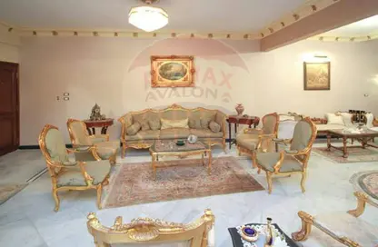 شقة - 3 غرف نوم - 3 حمامات للبيع في شارع سانت جين - كفر عبده - رشدي - حي شرق - الاسكندرية