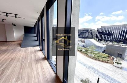 Office Space - Studio - 2 Bathrooms for rent in Cairo Business Plaza - North Teseen St. - The 5th Settlement - New Cairo City - Cairo