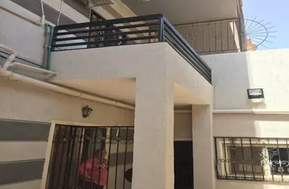 Duplex - 3 Bedrooms - 4 Bathrooms for sale in 3rd District East - Shorouk City - Cairo