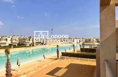 Chalet - 2 Bedrooms - 2 Bathrooms for sale in Azha - Al Ain Al Sokhna - Suez