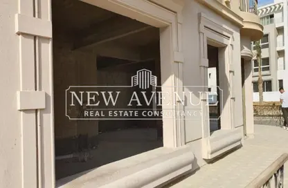 Retail - Studio - 2 Bathrooms for sale in Hyde Park - 5th Settlement Compounds - The 5th Settlement - New Cairo City - Cairo