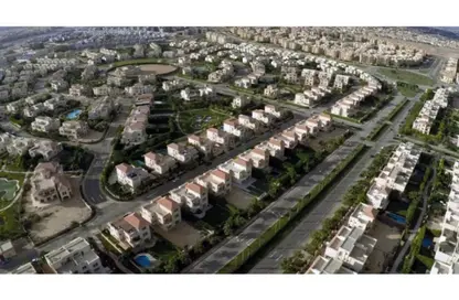 Villa - 4 Bedrooms - 4 Bathrooms for sale in Greens - 6th District - Sheikh Zayed City - Giza