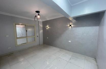 Apartment - 2 Bedrooms - 1 Bathroom for rent in Degla Palms - Al Wahat Road - 6 October City - Giza
