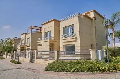 فيلا - 4 غرف نوم - 5 حمامات للبيع في جدار - كمبوندات 6 أكتوبر - مدينة 6 أكتوبر - الجيزة