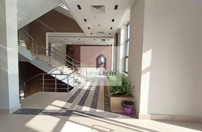 عيادة - استوديو - 1 حمام للايجار في مول ويست بارك - محور 26 يوليو - مدينة 6 أكتوبر - الجيزة
